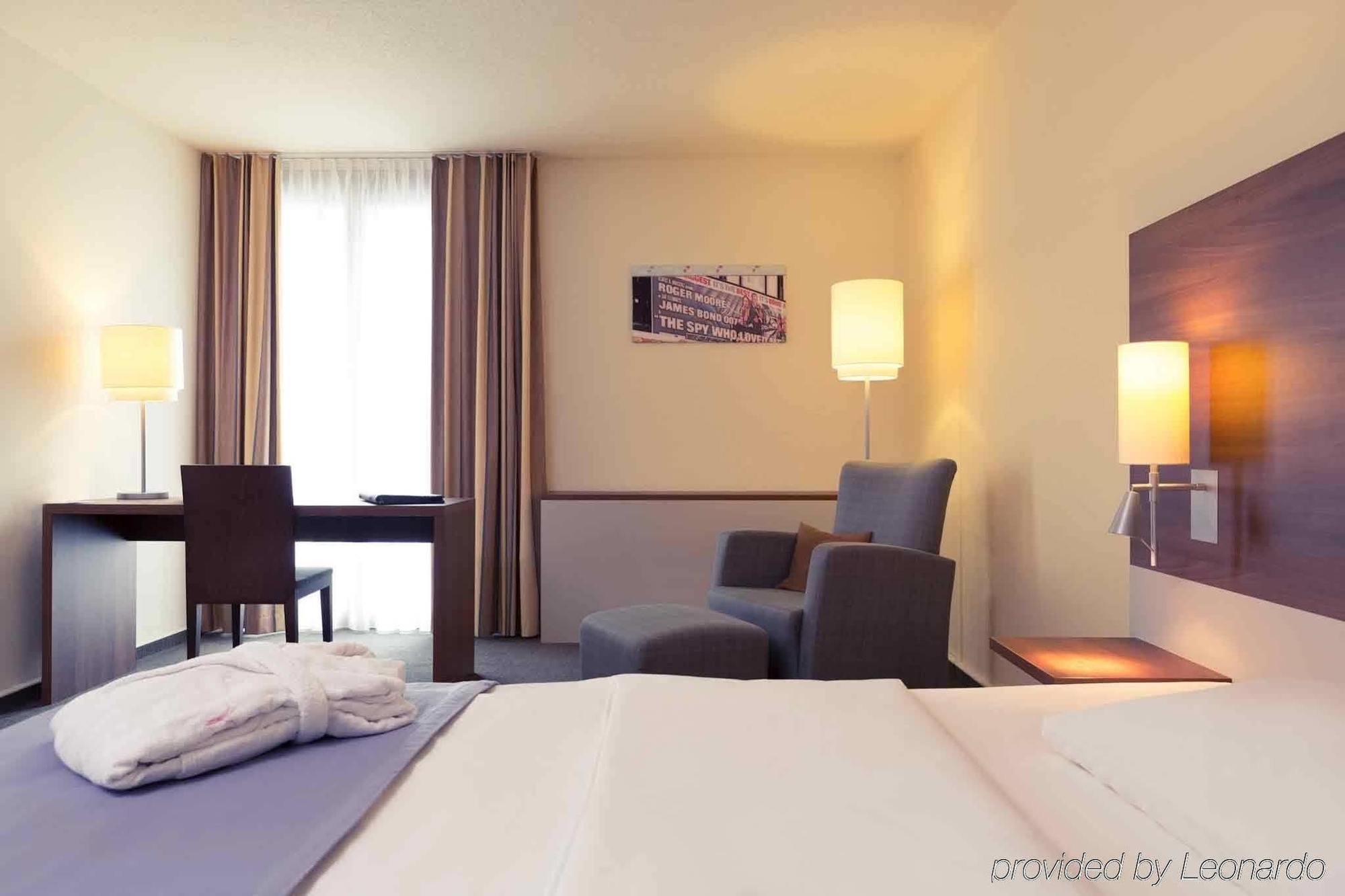 Mercure Stuttgart An Der Messe Hotel 4*